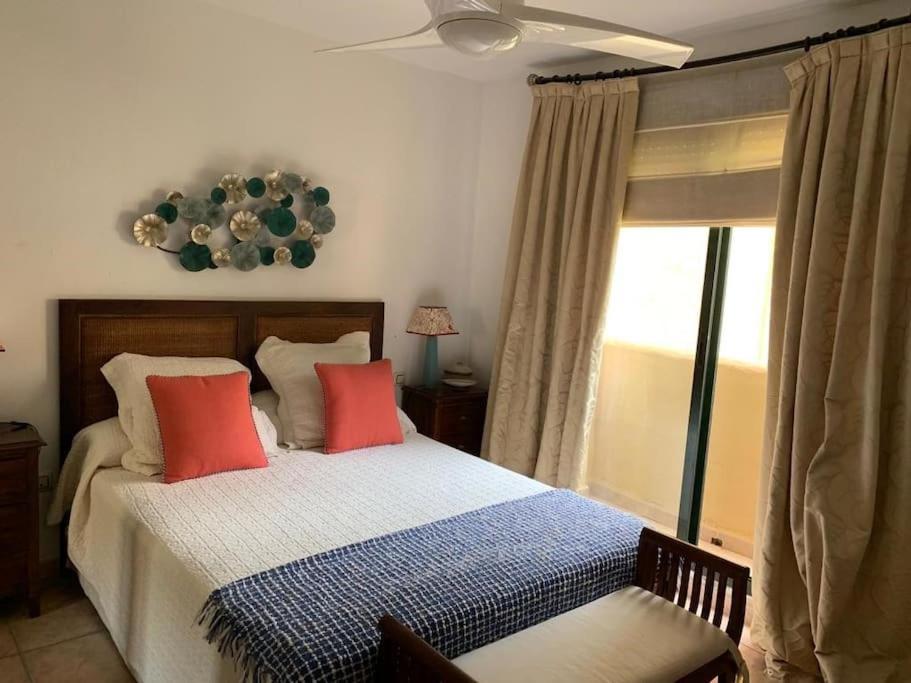 1Ra Linea Playa Zahara Atlanterra Piscina Parking Apartment Zahara de los Atunes Luaran gambar