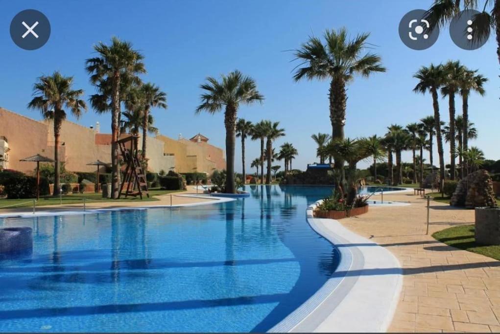 1Ra Linea Playa Zahara Atlanterra Piscina Parking Apartment Zahara de los Atunes Luaran gambar