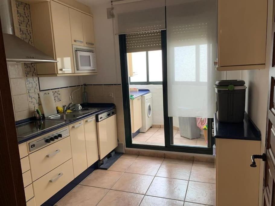 1Ra Linea Playa Zahara Atlanterra Piscina Parking Apartment Zahara de los Atunes Luaran gambar